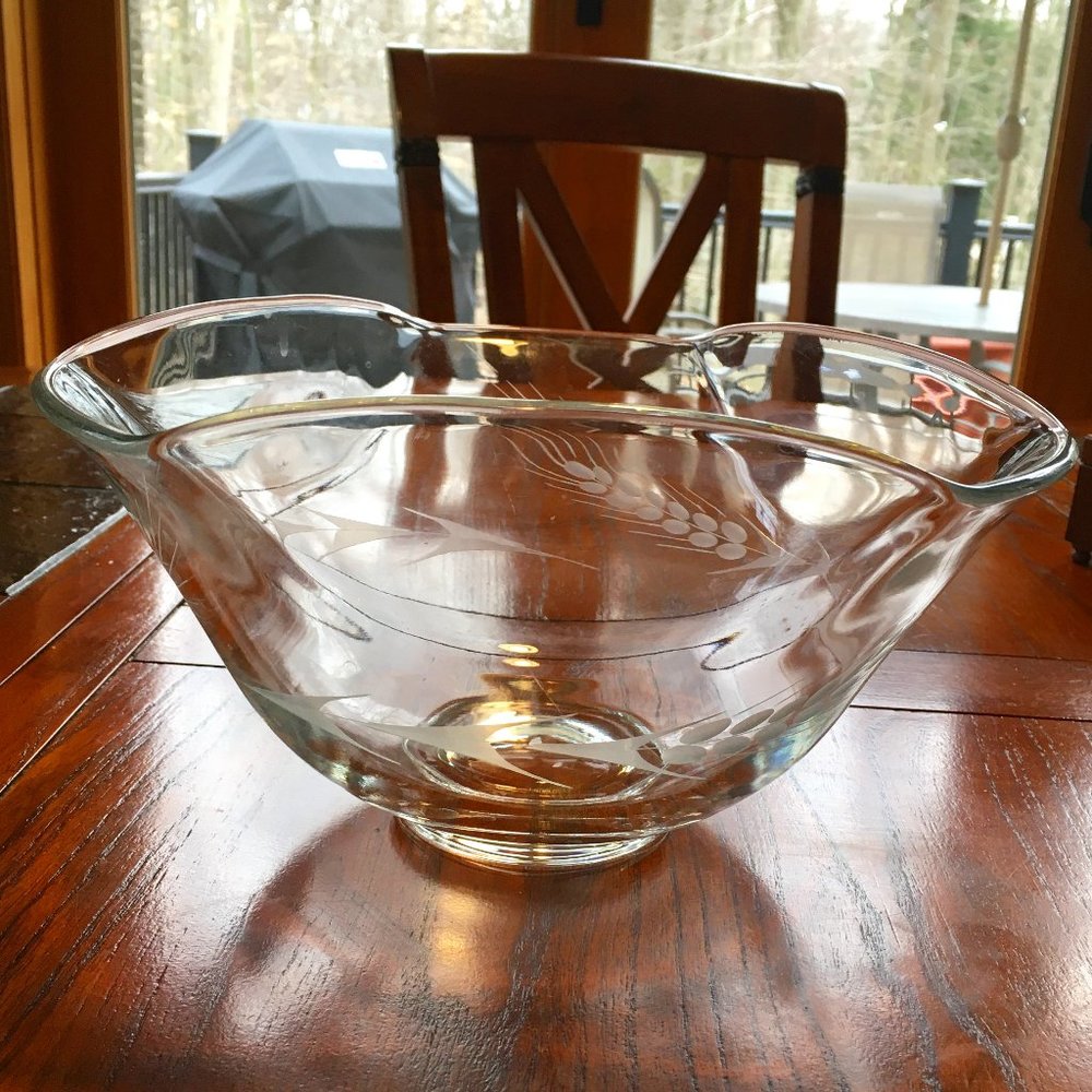 VINTAGE CLEAR GLASS TRIANGULAR BOWL WITH ETCHING